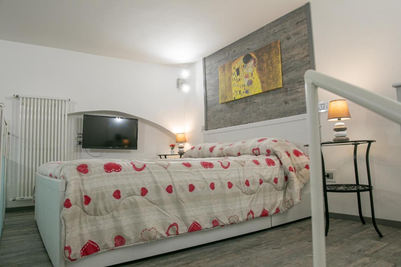 Salerno Mare E Luci Deluxe Lägenhet Exteriör bild
