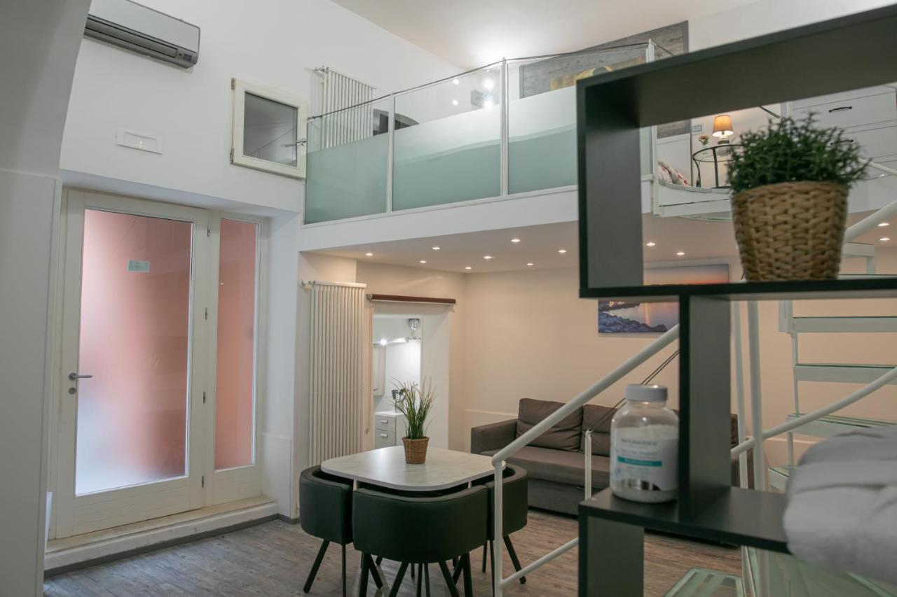 Salerno Mare E Luci Deluxe Lägenhet Exteriör bild